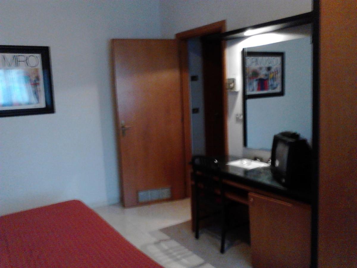 Motel Forum 폴라 객실 사진